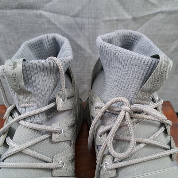 %Adidas Tubular Doom Metallic Silver 2016 Size 13 Men A53 main image 4
